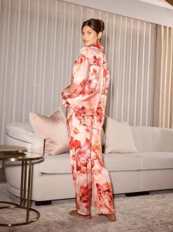 Rose orange à fleurs - Ensemble pyjama Lipsy décontracté en satin imprimé à manches longues