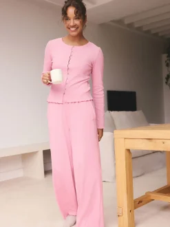 Rose vif - soi-même. Pyjama côtelé boutonné
