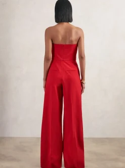 Rouge - Combinaison ample structurée sans bretelles Reiss Ayla