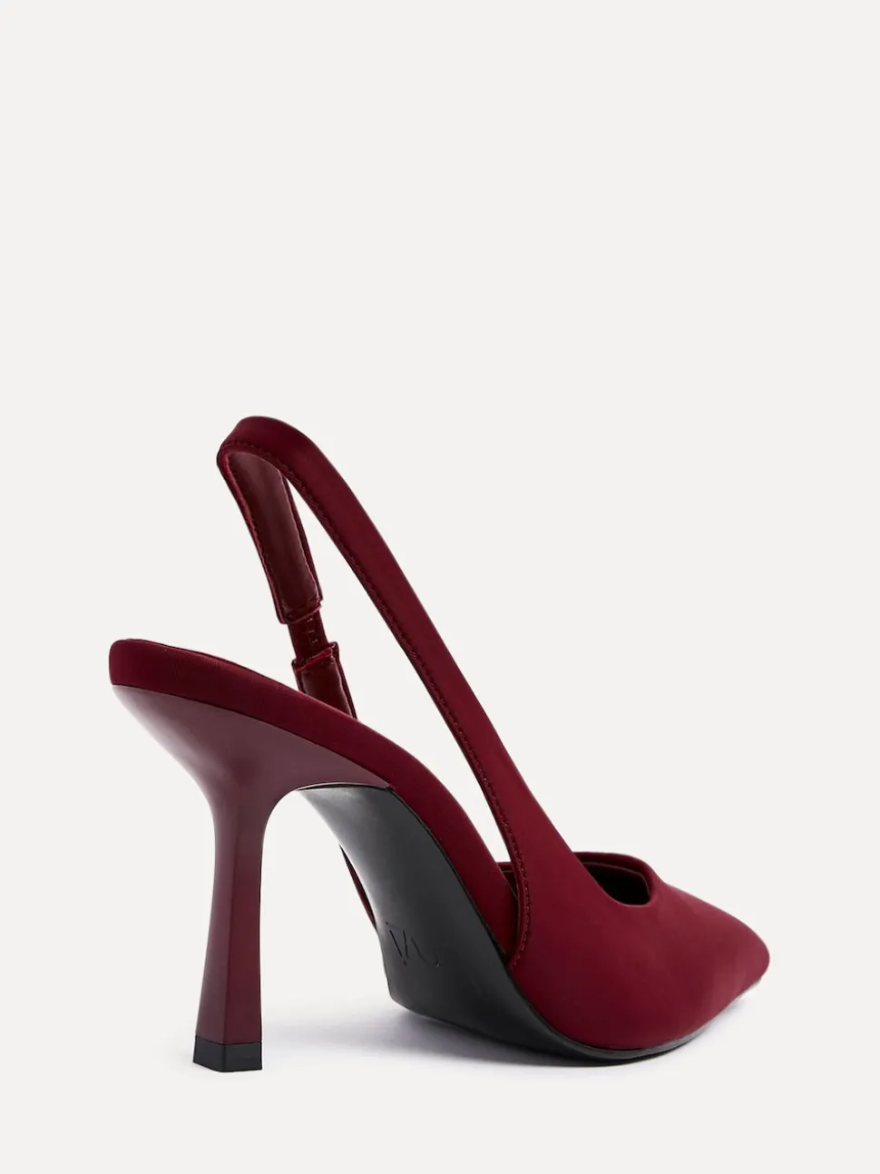 Rouge - Linzi talons de cour à bride arrière Dash