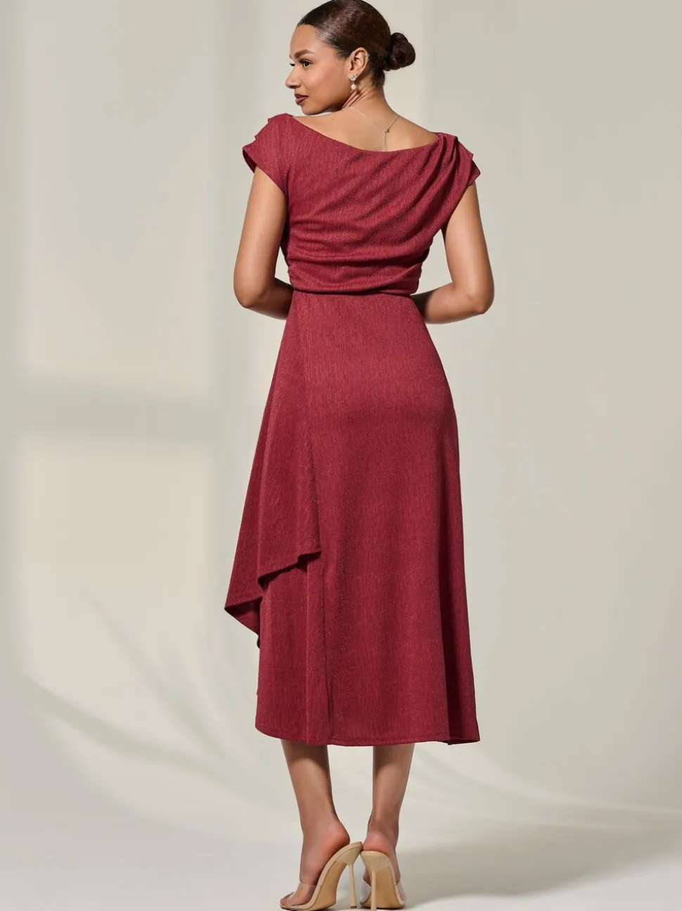 Rouge - Robe Jolie Moi mi-longue drapée asymétrique