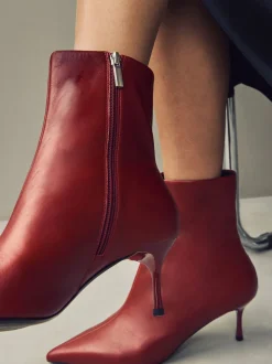 Rouge bordeaux - Bottes fines à talons et bout pointu