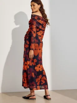 Rouge bordeaux à fleurs - Robe Bardot en maille de grossesse