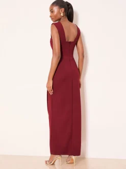 Rouge bordeaux - Lipsy Robe longue froncée à manches courtes et col carré