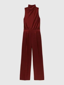 Rouge foncé - Combinaison Cape Reiss Farah en satin à ceinture