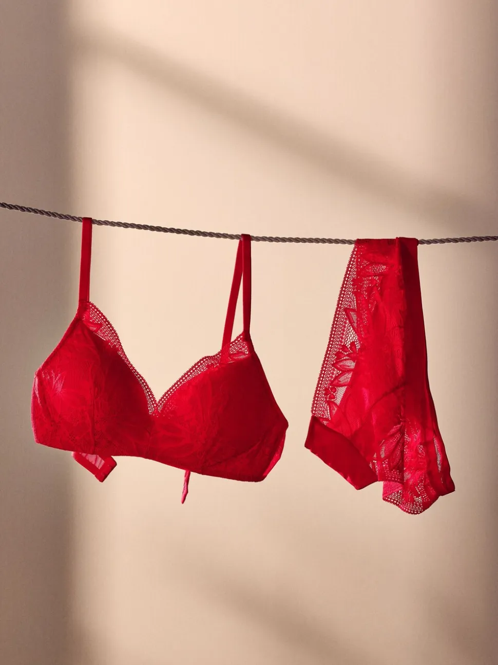 Rouge/crème - Lot de soutiens-gorge-gorge 2 détails en dentelle Ultimate Comfort