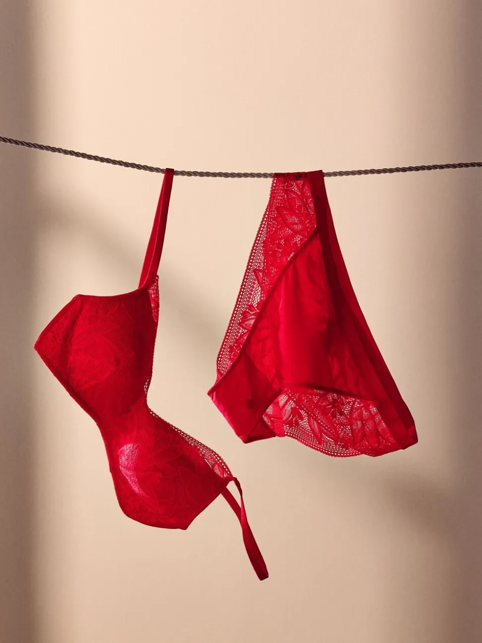 Rouge/crème - Lot de soutiens-gorge-gorge 2 détails en dentelle Ultimate Comfort