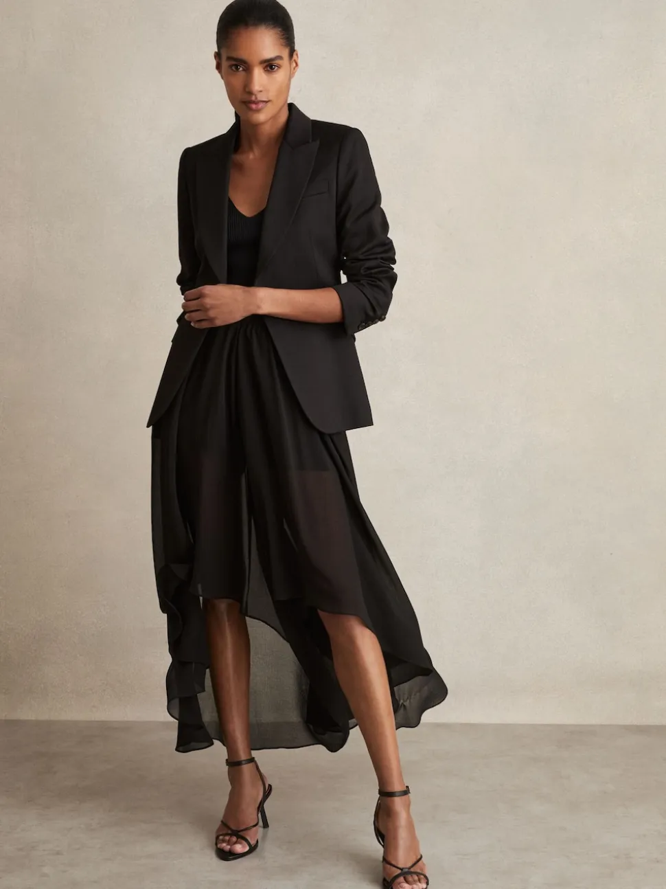 Short taille haute à superposition transparente Reiss Lucie