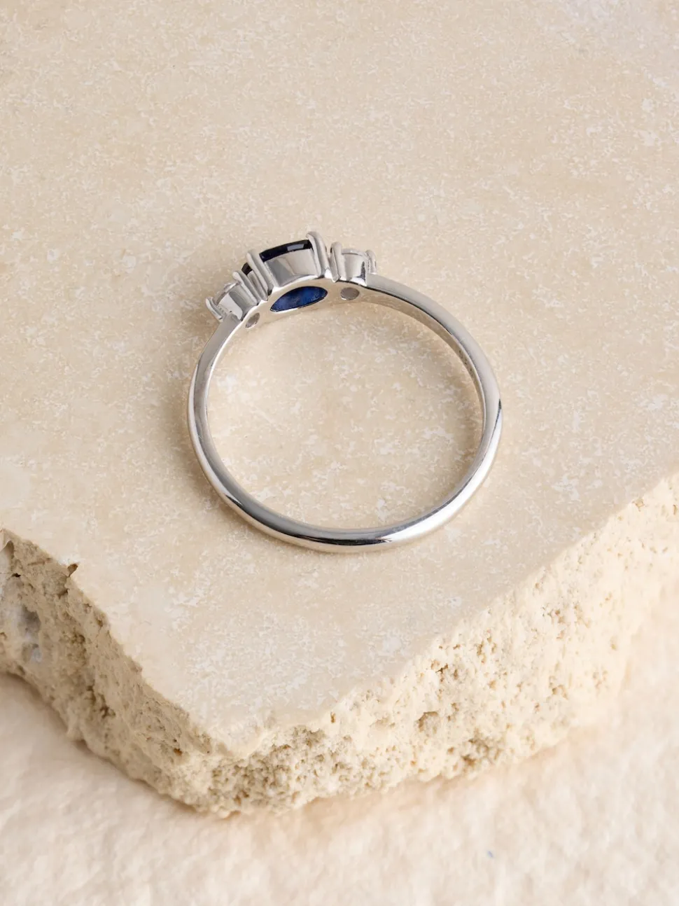 Sterling Argent - Bague en pierre couleur saphir