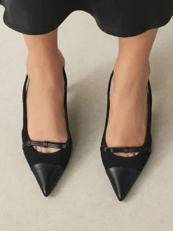 Suede noire - Chaussures à talons Forever Comfort® pointus en cuir avec nœud et bride arrière