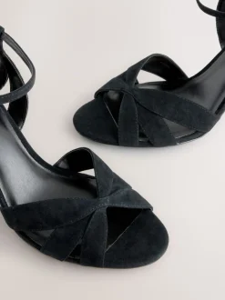 Suede noire - Sandales à talons Forever Comfort® en cuir à talons avant et treillis