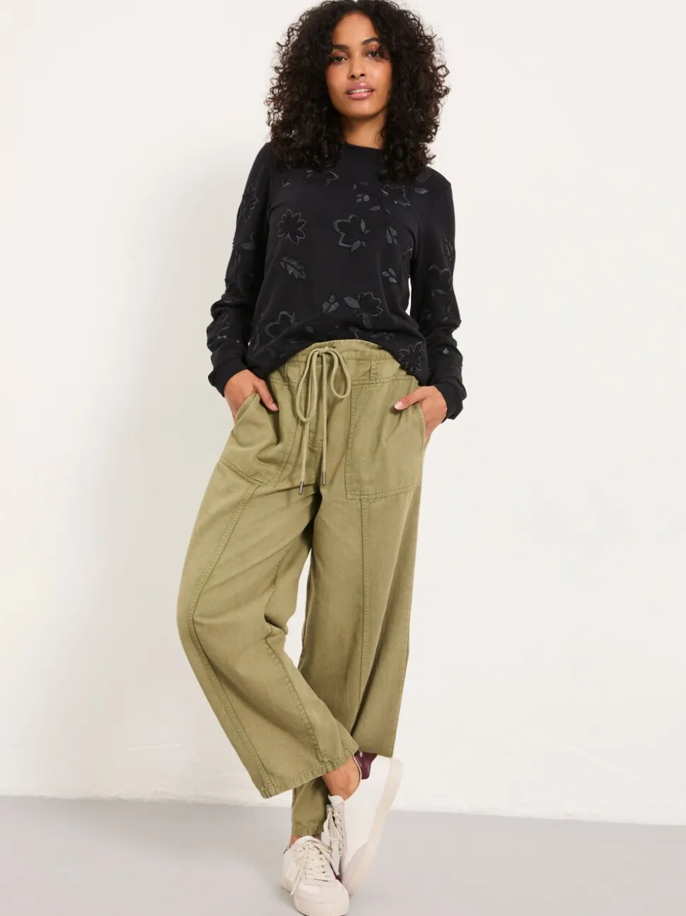 Sweat-shirt brodé col rond FatFace