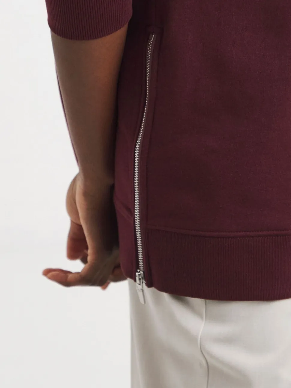 Sweat-shirt long JD Williams zippé sur le côté