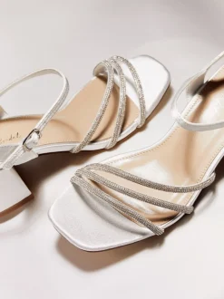 Talons Linzi Mariage Coupe large Mariah à dos ouvert avec triple devant en diamants