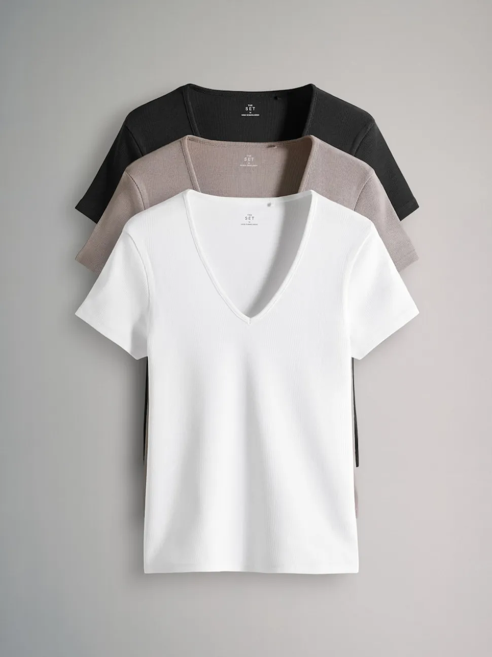 The Set lot de 3 t-shirts côtelés Col en V Manches