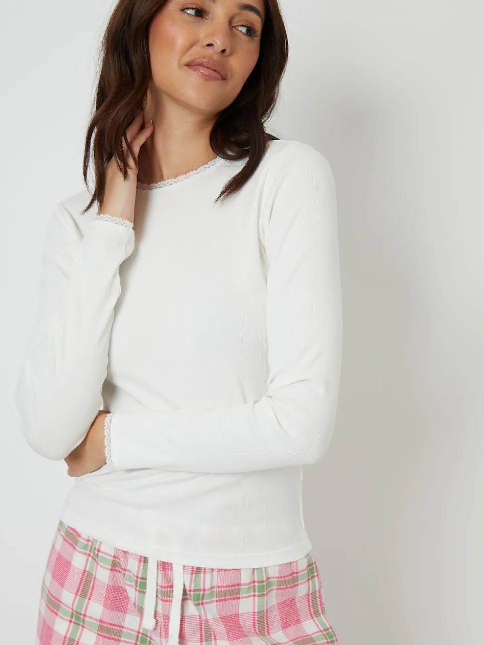 Threadbare ensemble de pyjamas à carreaux, manches longues et col rond