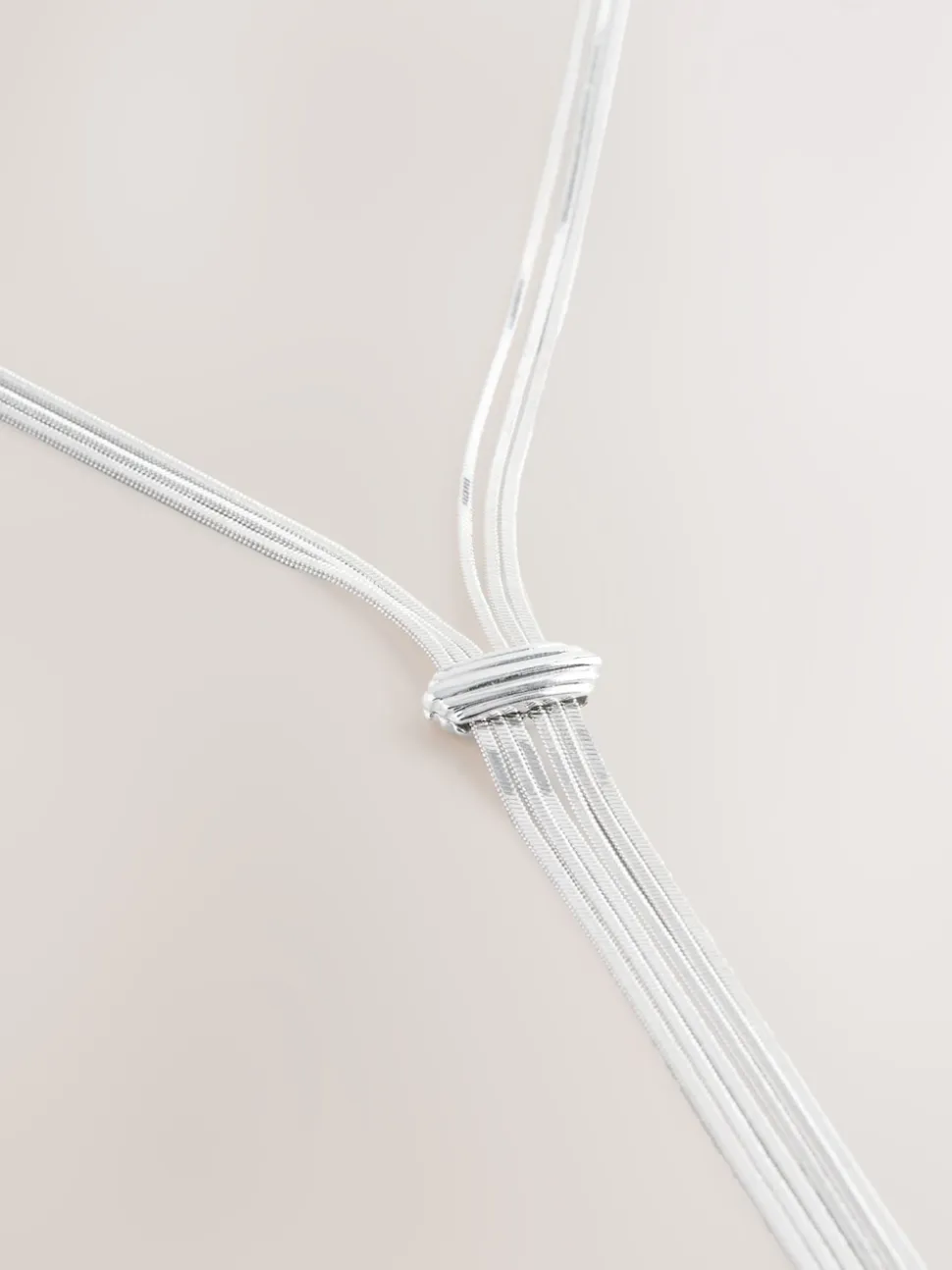 Tonalité argentée - Collier Slinky Chain Y Profile