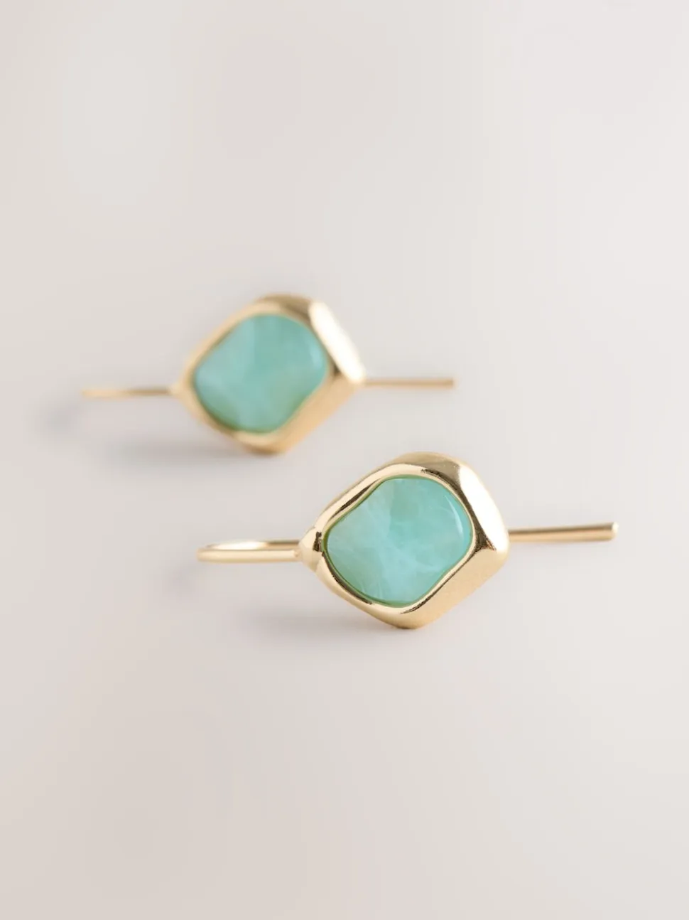 Tonalité d'or - Boucles d'oreilles avec détail Beige Sable