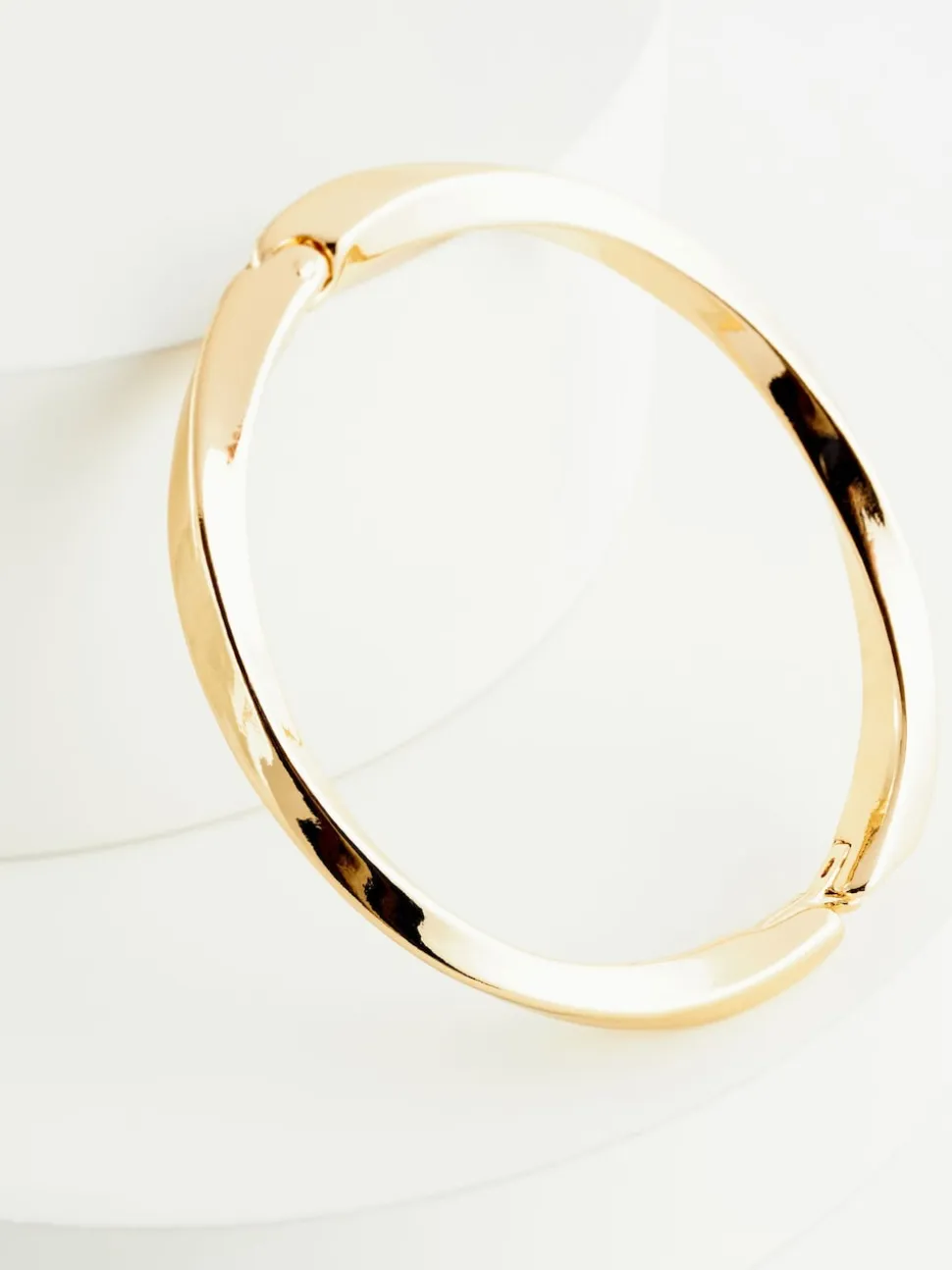 Tonalité d'or - Bracelet torsadé