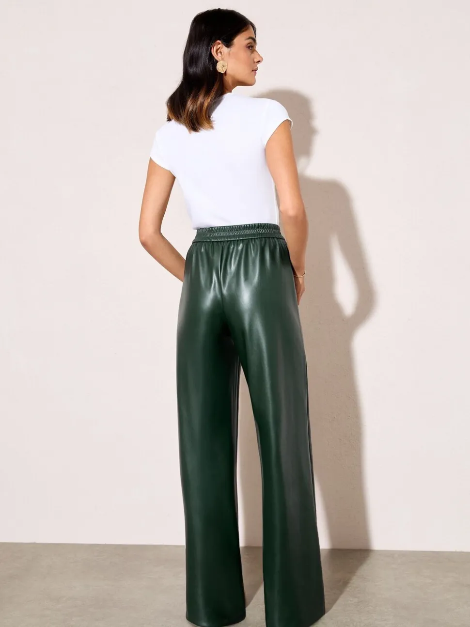 Vert kaki - Pantalon élastique Friends Like These en similicuir