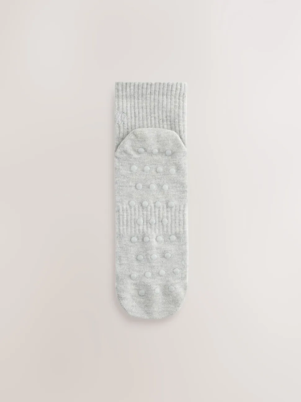 Vert sauge/Crème/Gris - soi-même. Lot de 3 paires de chaussettes raccourcies à logo brodé à la cheville