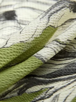 Vert/Ecru - Robe mi-longue texturée en Satin à Manches courtes torsadée sur le devant