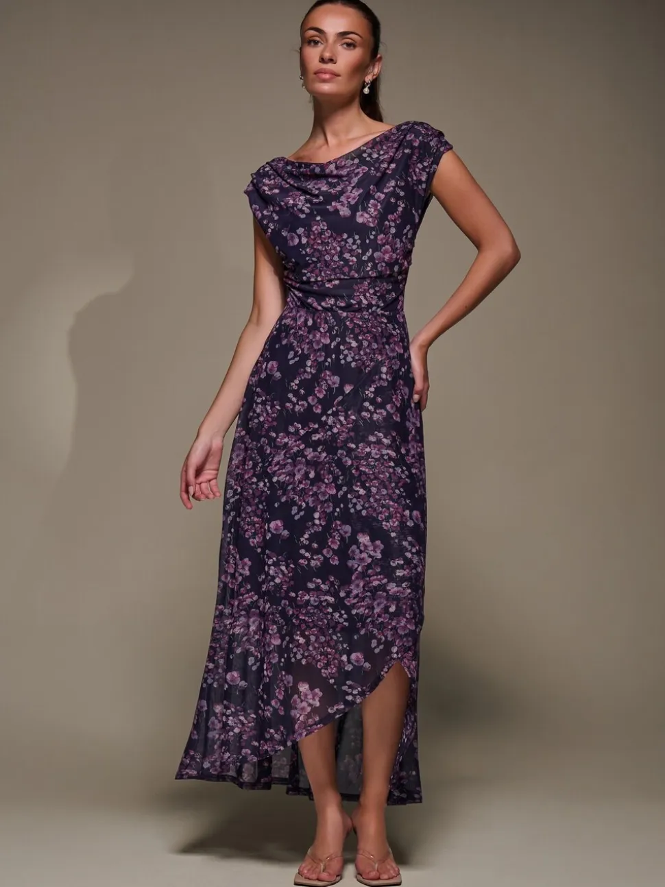 Violet - Jolie Moi Robe longue asymétrique en maille drapée