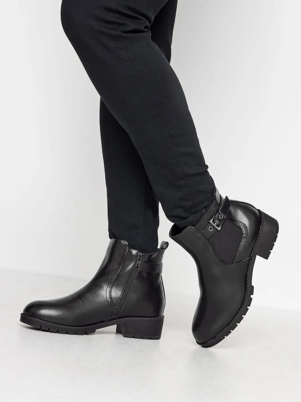 Yours Curve bottines à boucle