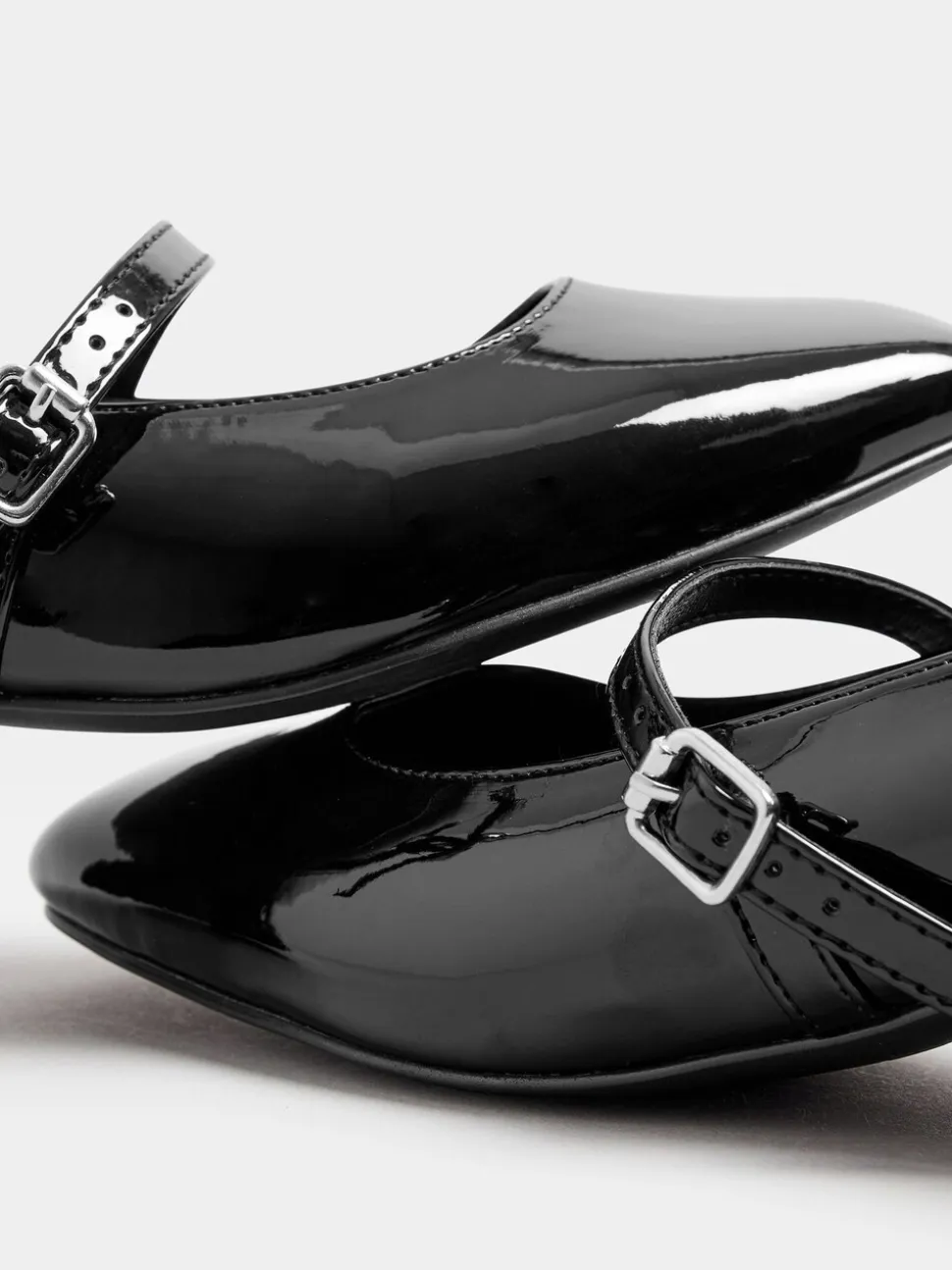 Yours Curve Mary Jane Extra Coupe large Patent Block talons