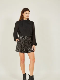 Yumi mini short à sequins